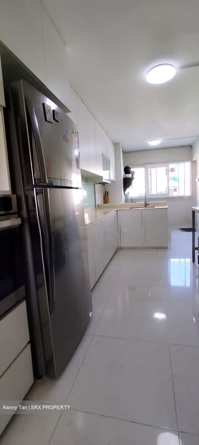 Blk 805 Woodlands Street 81 (Woodlands), HDB Executive #559730841